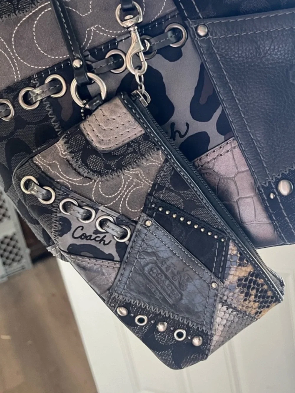 Coach Women's Patchwork Black/Gray Wristlet